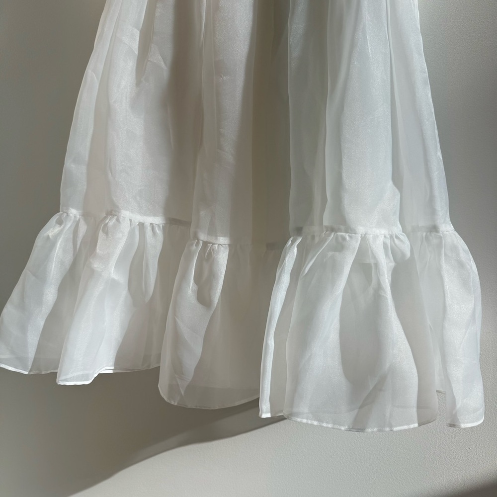 Selkie White Puff Sleeve Dress - Picture 2 of 6